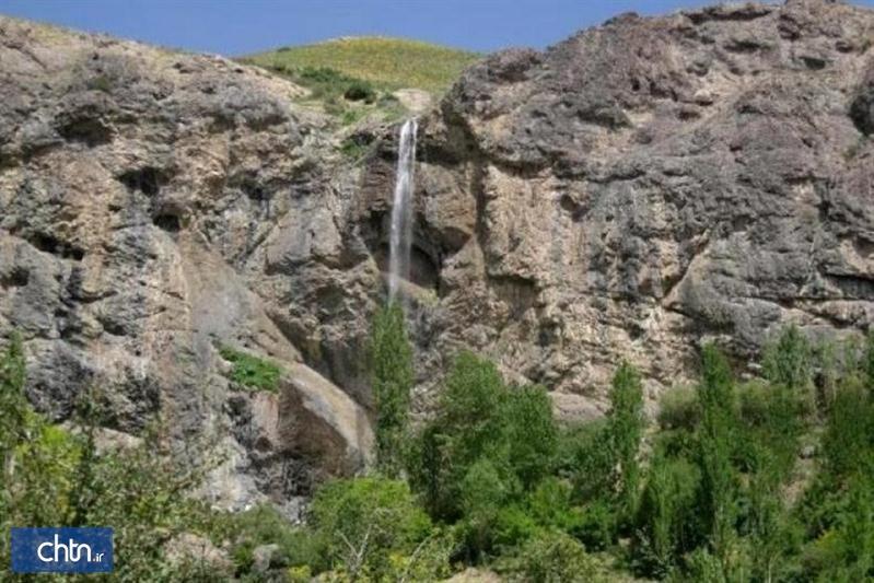 زیبایی چشم نواز آبشار سنگان در فصل بهار